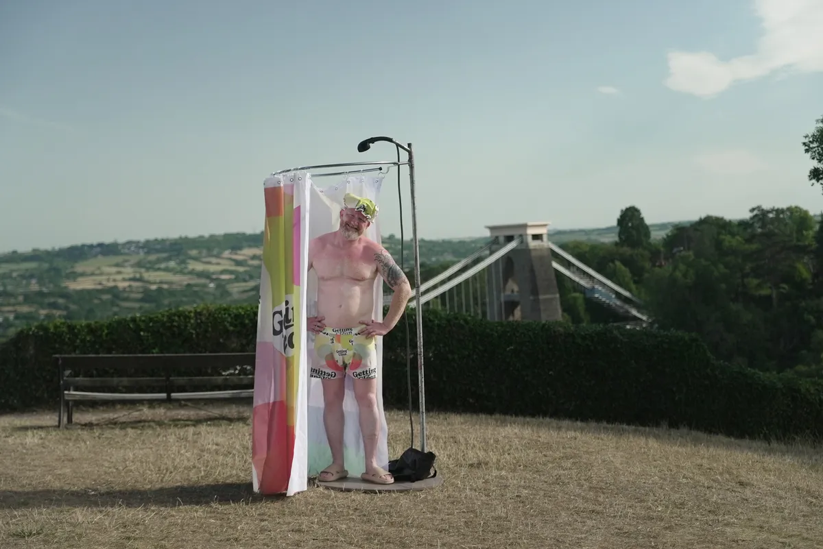 He's Spending 3 Days in a Bathtub to Show the World Addiction's Trap