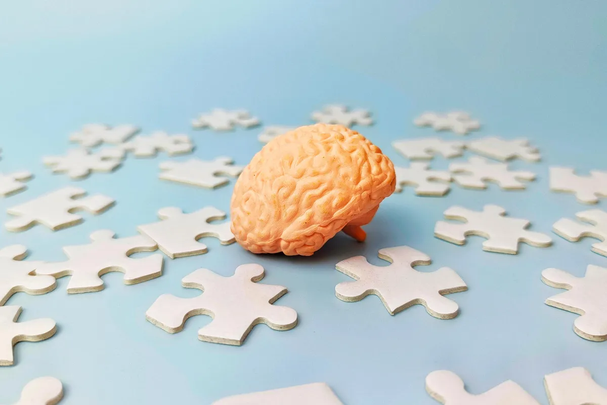 Your Brain Keeps Chatting Even When You're Totally Out Cold