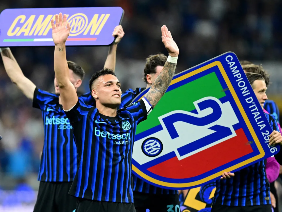 Fireworks in Milan as Inter clinch Serie A title with a 2-0 win over Parma