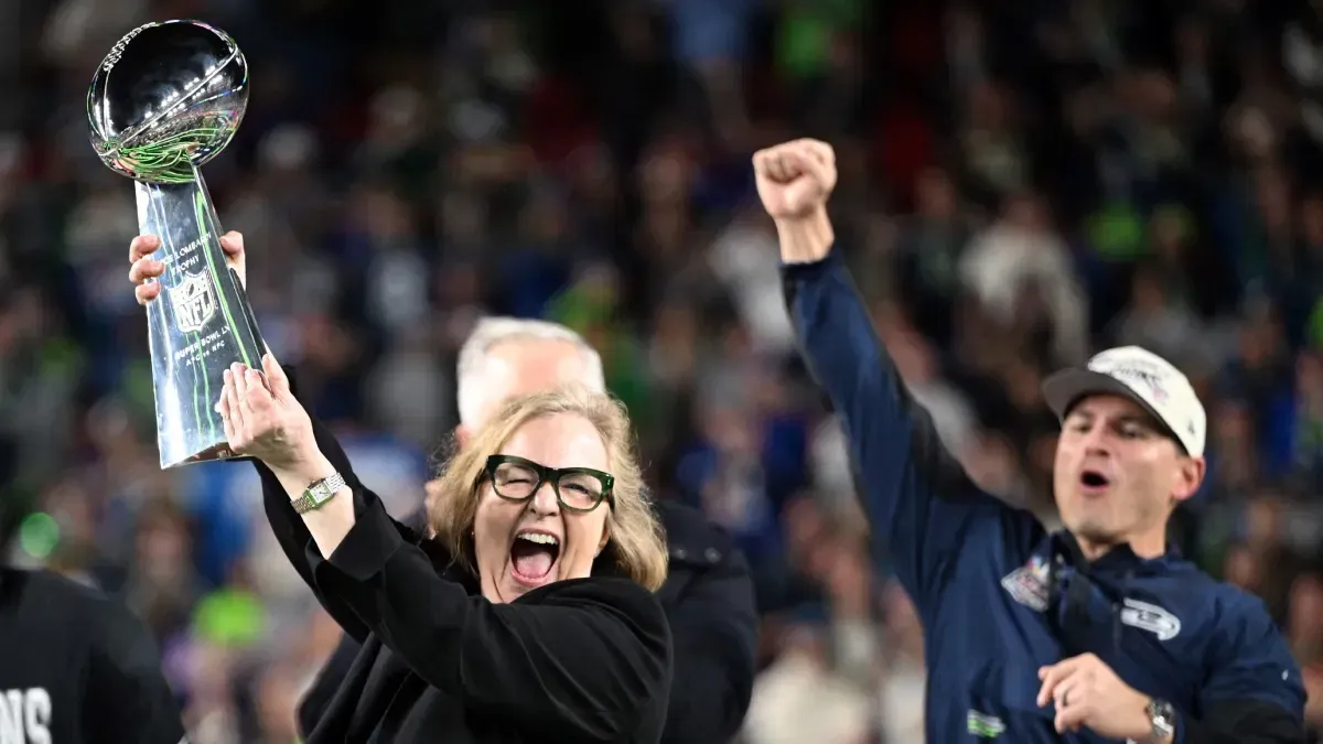 Seahawks owner to sell team, honoring brother's charitable legacy