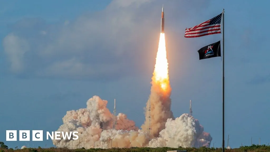 Artemis II Kicks Off Moon Orbit, Eyes Mars Next