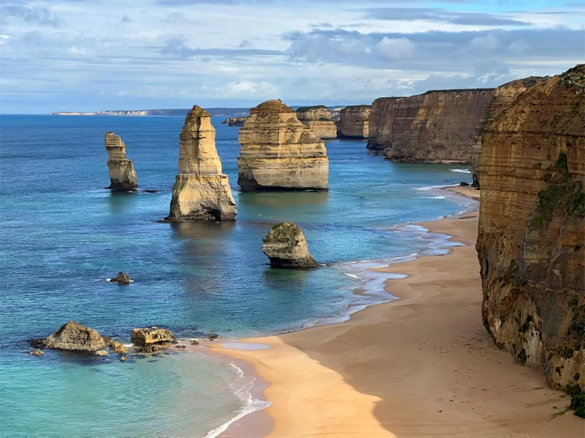 Scientists Just Solved the Mystery of the Twelve Apostles